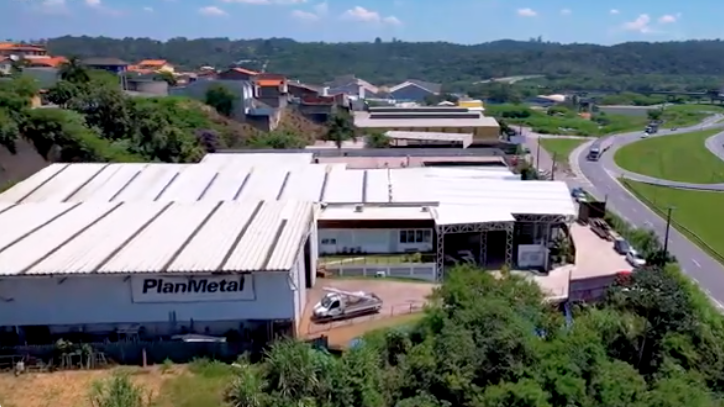Visita da Escola da Cidade à fábrica da PlanMetal: inovação, processos e aprendizados reais