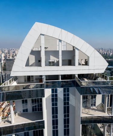 Prédios em estrutura metálica: saiba mais sobre sua estrutura e suas vantagens