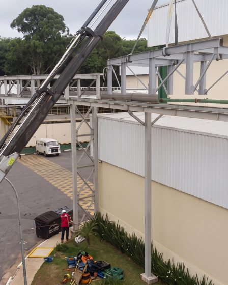 Prédios com estrutura metálica: entenda os benefícios para seu projeto
